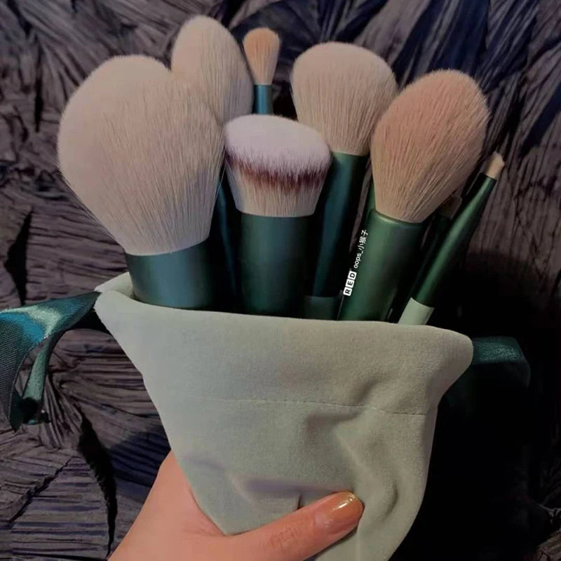 DreamSoft Makeup Brush Set